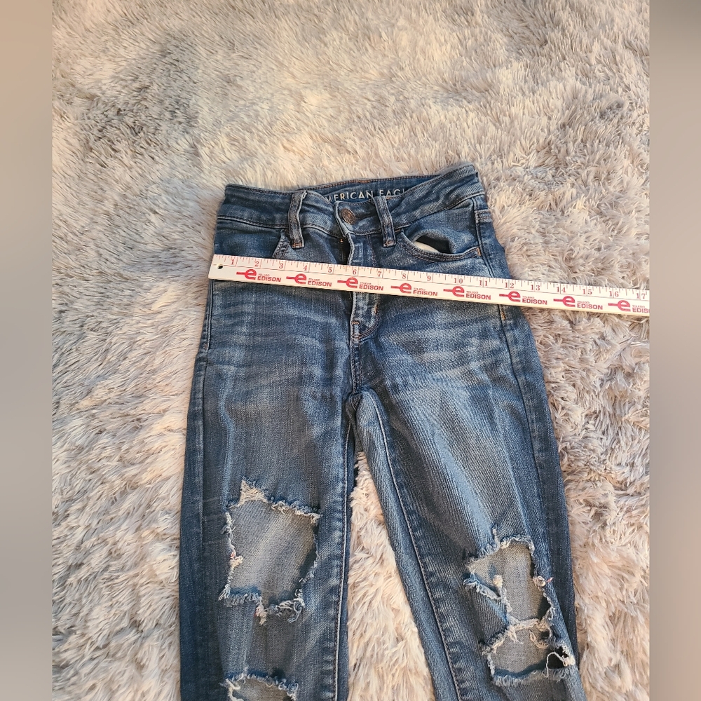 American Eagle Women's Distressed Blue Jeans - Picture 3 of 9